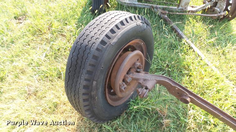 image for item DR9486 Truck axle