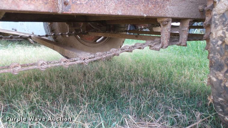 image for item DR9488 New Idea manure spreader