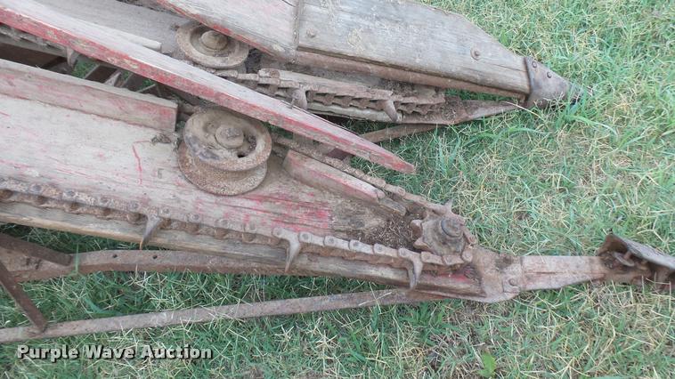 image for item DR9489 McCormick-Deering corn binder