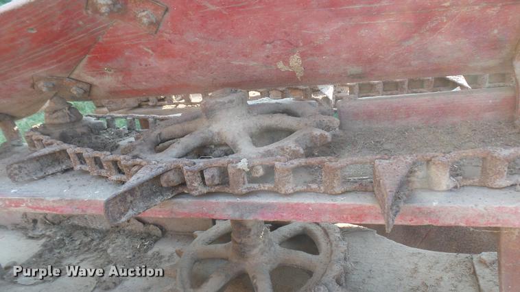 image for item DR9489 McCormick-Deering corn binder