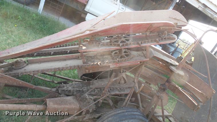 image for item DR9489 McCormick-Deering corn binder