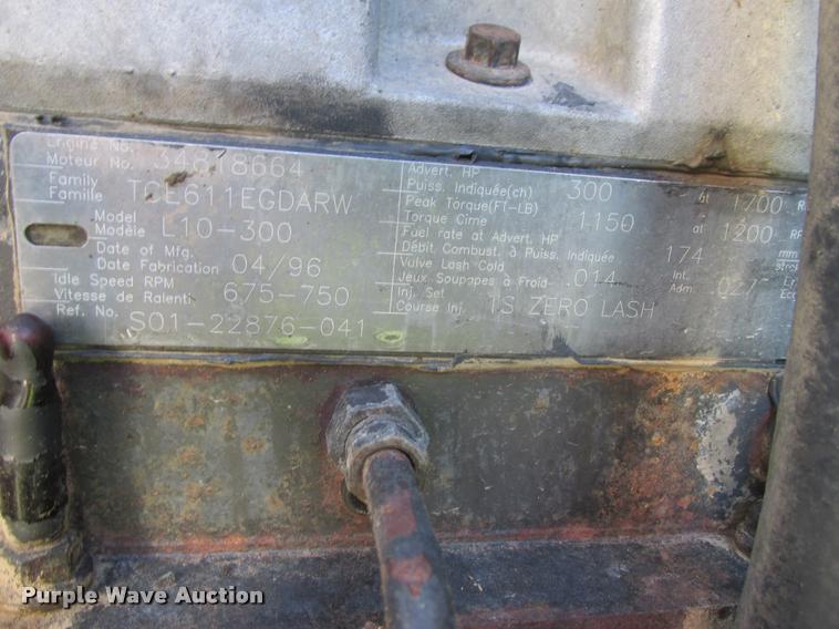 image for item K6119 1997 Freightliner FLD112SD silage truck
