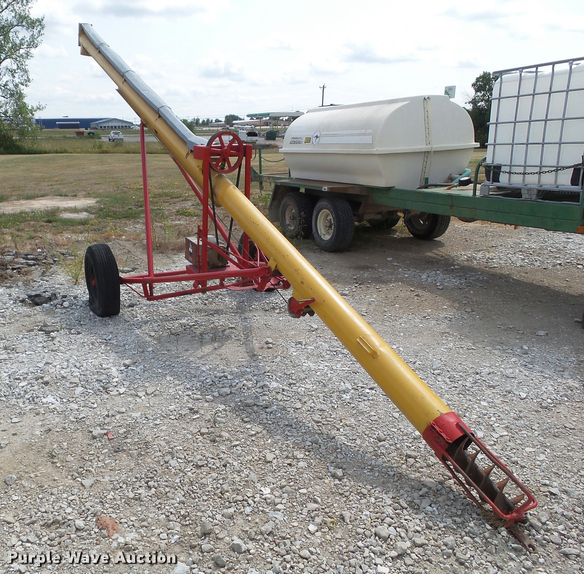 Westfield grain auger in Chariton, IA Item DH9393 sold Purple Wave