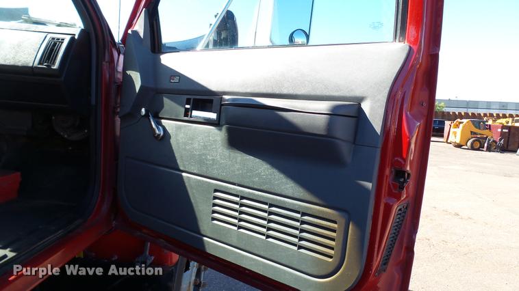 image for item DA1182 1990 GMC TopKick ramp truck