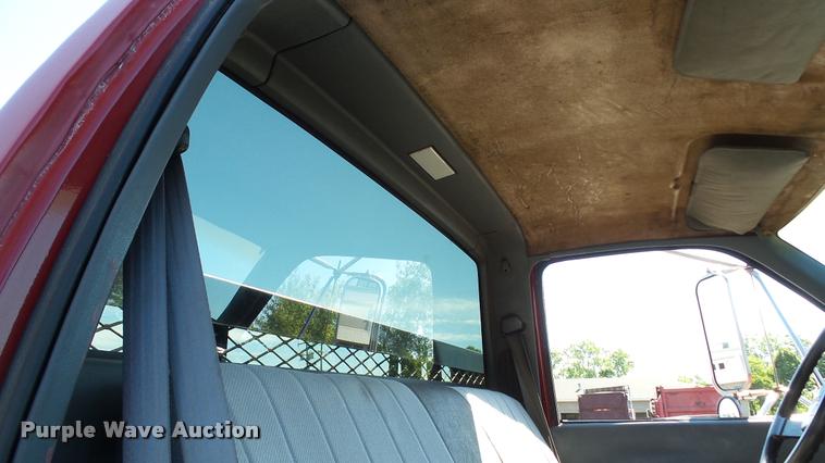 image for item DA1182 1990 GMC TopKick ramp truck