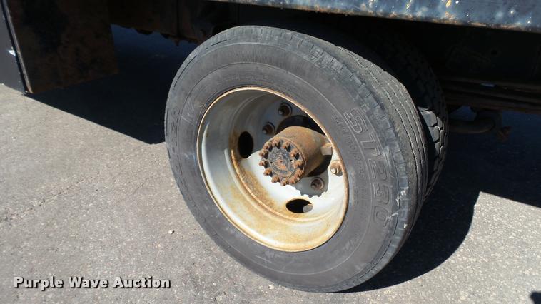 image for item DA1182 1990 GMC TopKick ramp truck