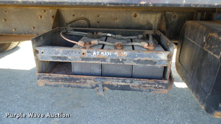 image for item DA1182 1990 GMC TopKick ramp truck