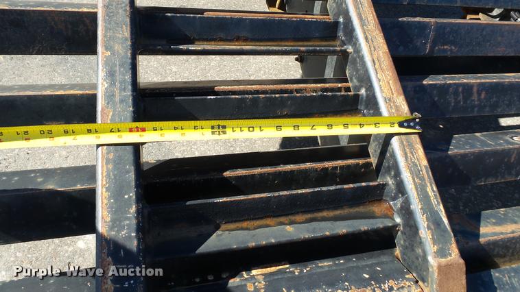 image for item DA1182 1990 GMC TopKick ramp truck