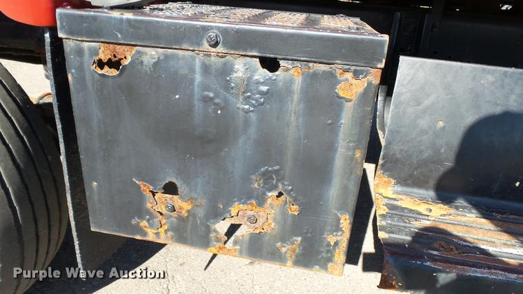 image for item DA1182 1990 GMC TopKick ramp truck