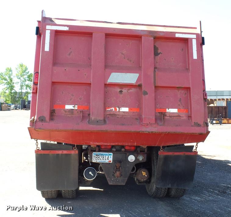 image for item DA1184 1983 Mack RS686LS dump truck