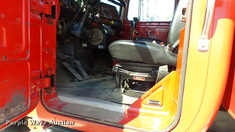 image for item DA1184 1983 Mack RS686LS dump truck