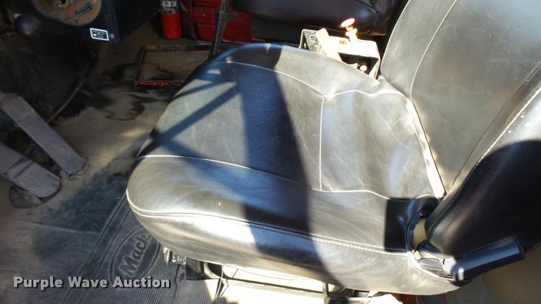 image for item DA1184 1983 Mack RS686LS dump truck