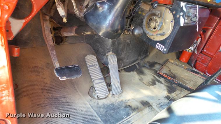 image for item DA1184 1983 Mack RS686LS dump truck