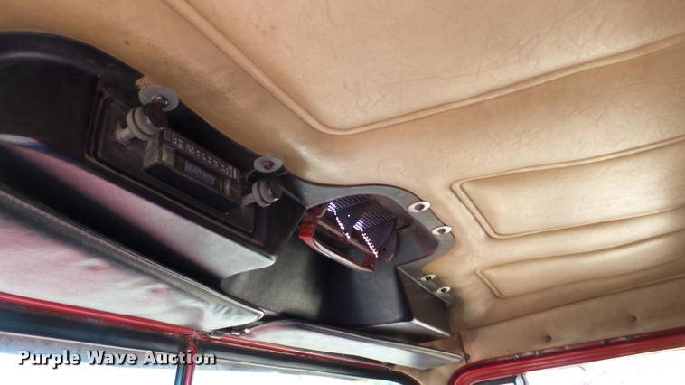 image for item DA1184 1983 Mack RS686LS dump truck