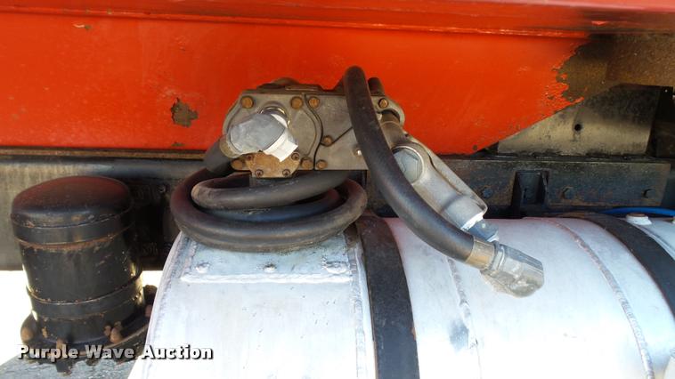 image for item DA1184 1983 Mack RS686LS dump truck