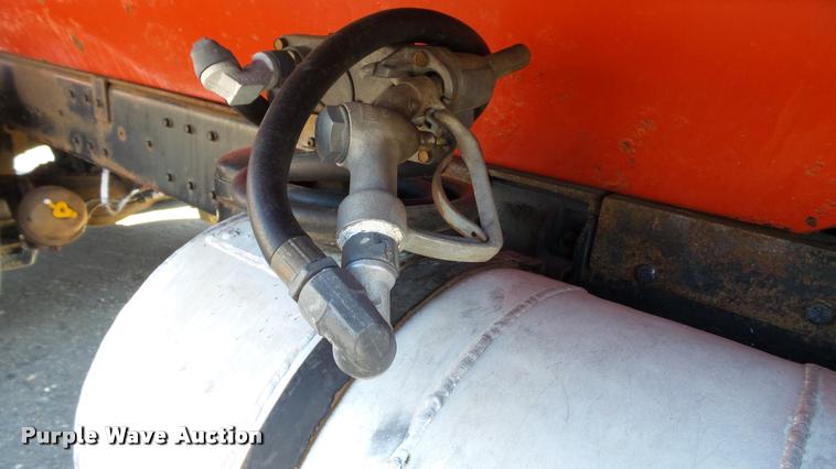 image for item DA1184 1983 Mack RS686LS dump truck