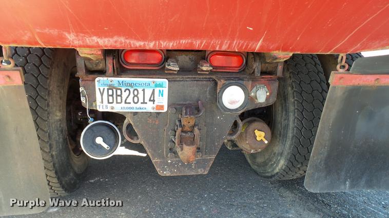 image for item DA1184 1983 Mack RS686LS dump truck