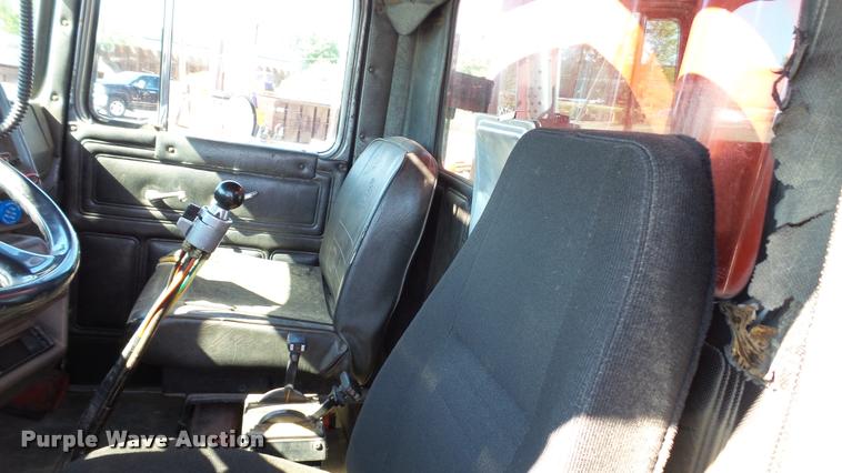 image for item DA1185 1987 Mack RS686LS dump truck