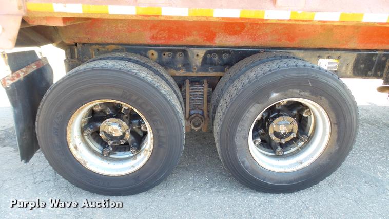 image for item DA1185 1987 Mack RS686LS dump truck