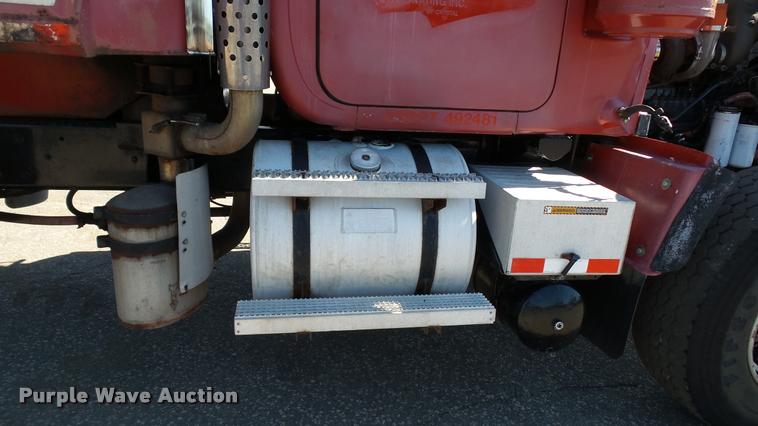 image for item DA1185 1987 Mack RS686LS dump truck