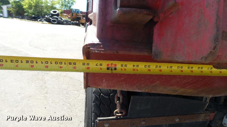 image for item DA1185 1987 Mack RS686LS dump truck