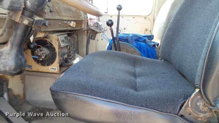 image for item DA1189 1974 Mack tank truck