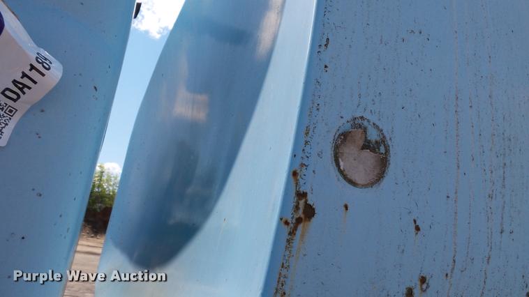 image for item DA1189 1974 Mack tank truck