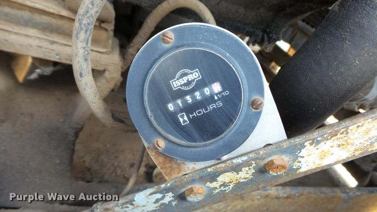 image for item DA1189 1974 Mack tank truck