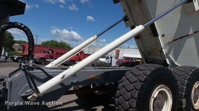 image for item DA1190 2006 Terex TA30 haul truck