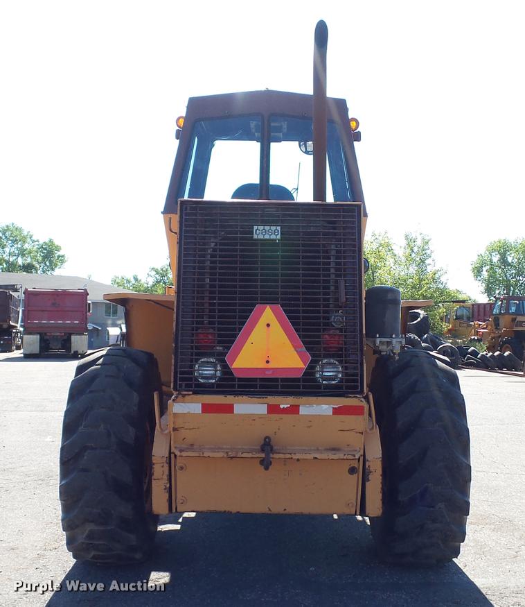image for item DA1192 1981 Case W20 wheel loader