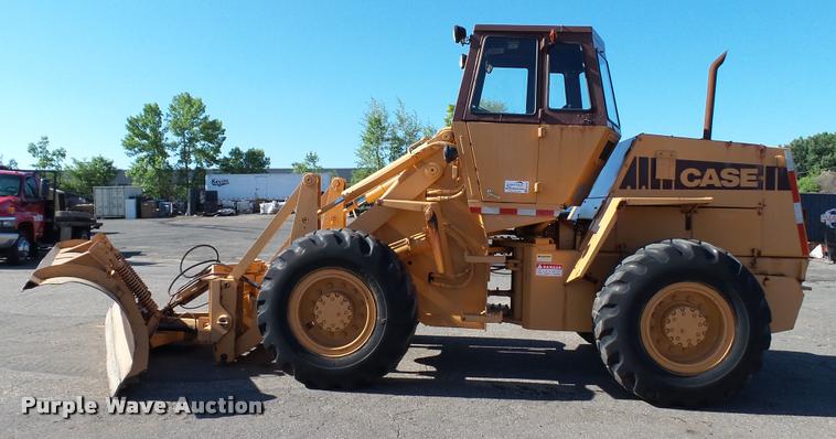 image for item DA1192 1981 Case W20 wheel loader