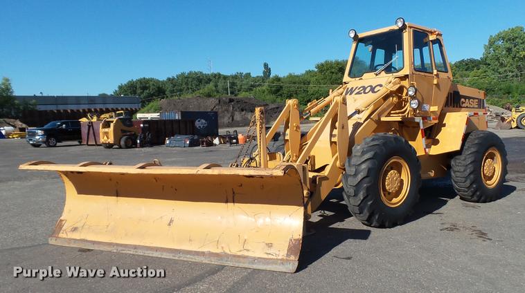 image for item DA1193 1981 Case W20 wheel loader
