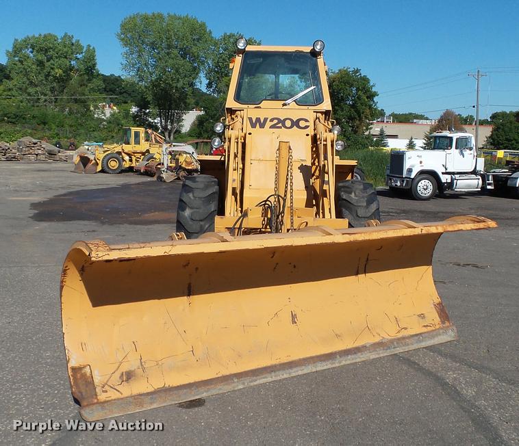 image for item DA1193 1981 Case W20 wheel loader