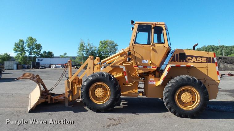 image for item DA1193 1981 Case W20 wheel loader