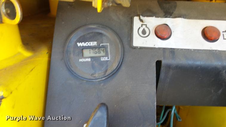 image for item DA1194 Wacker RT820 trench compactor