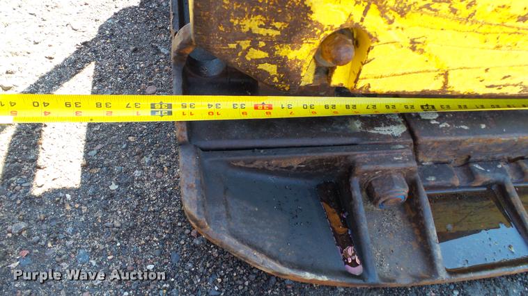 image for item DA1196 1997 Bomag BPR55/52D compactor