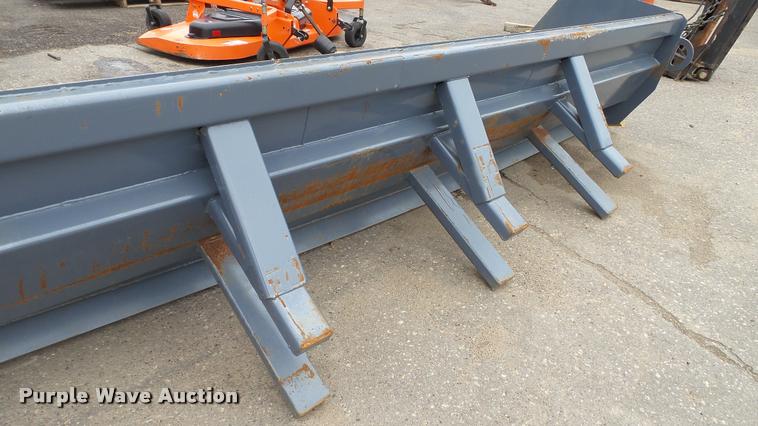 image for item DA1197 Loader snow pusher box