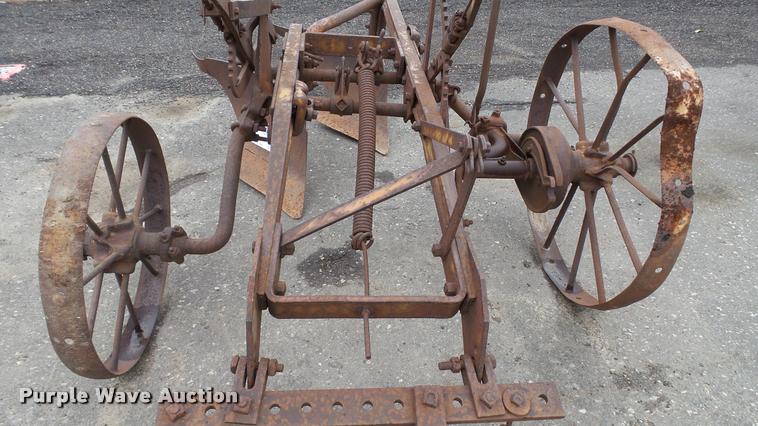 image for item DA1201 Two bottom plow