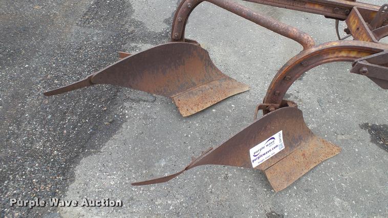 image for item DA1201 Two bottom plow