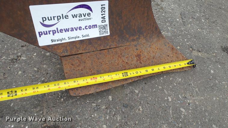 image for item DA1201 Two bottom plow