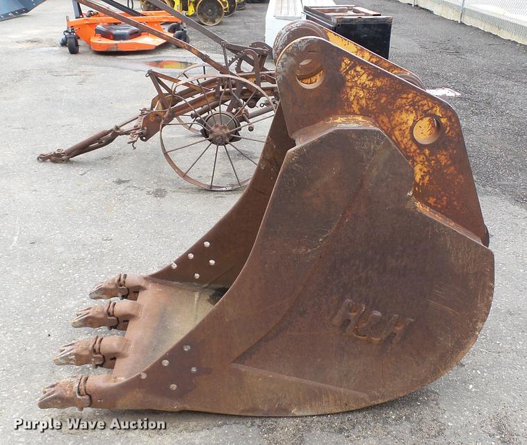 image for item DA1204 H&H excavator bucket