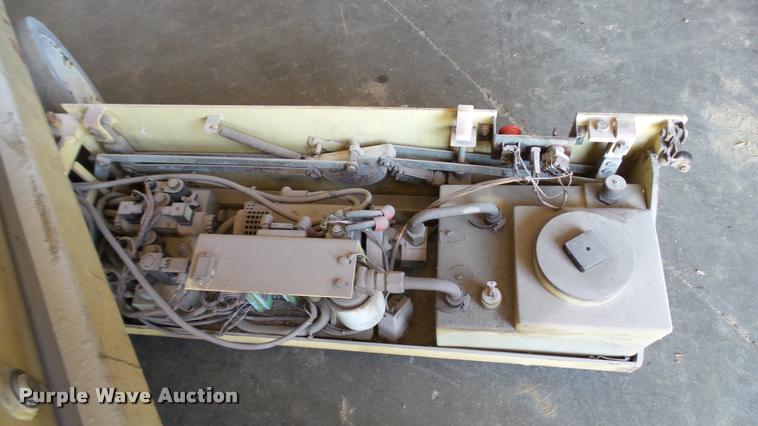 image for item DA1207 JLG 2032E2 scissor lift