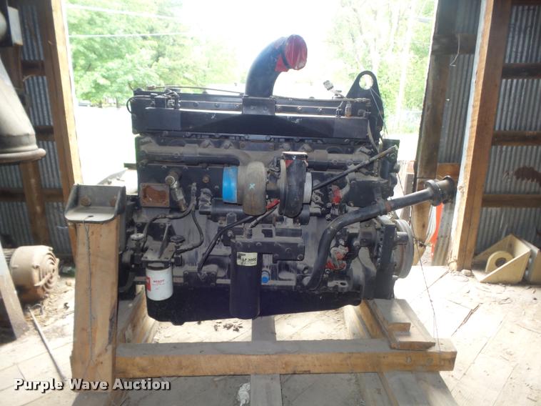 image for item CC9593 1992 Cummins L10-280E six cylinder diesel engine