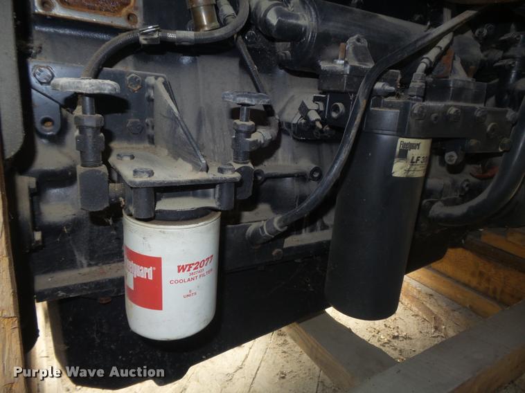 image for item CC9593 1992 Cummins L10-280E six cylinder diesel engine