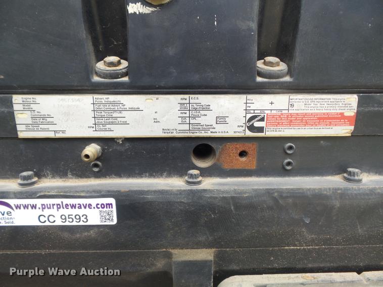 image for item CC9593 1992 Cummins L10-280E six cylinder diesel engine