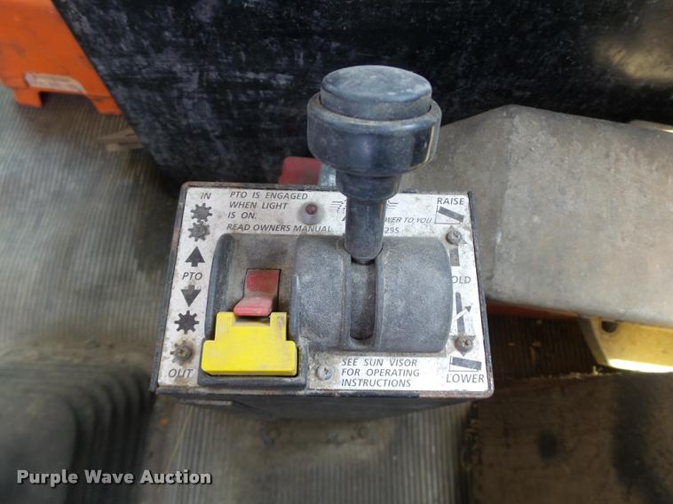 image for item DB4073 1999 Kenworth T800 semi truck