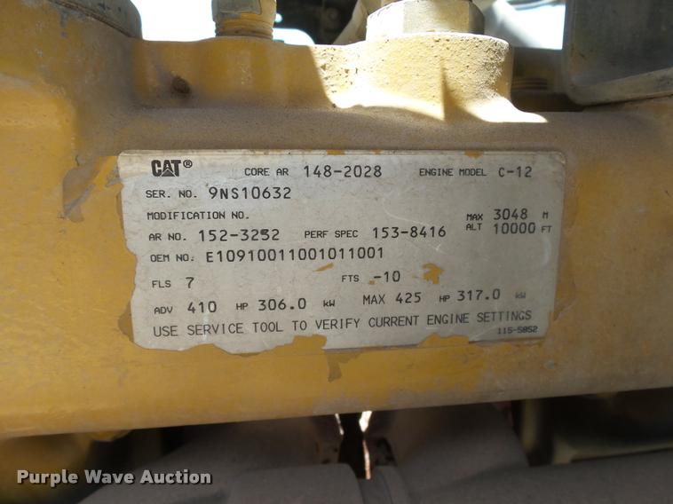 image for item DB4073 1999 Kenworth T800 semi truck