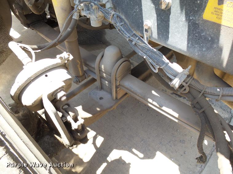 image for item DB4073 1999 Kenworth T800 semi truck