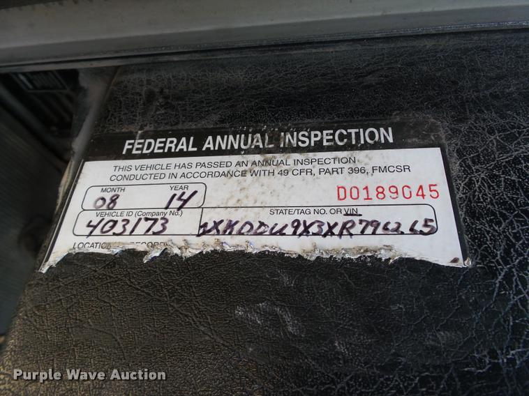 image for item DB4073 1999 Kenworth T800 semi truck