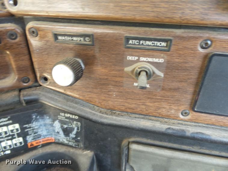 image for item DB4074 1996 Freightliner FLD semi truck